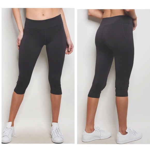Tayzani Pants - Charcoal Gray Cropped Capri Athletic Legging Pant